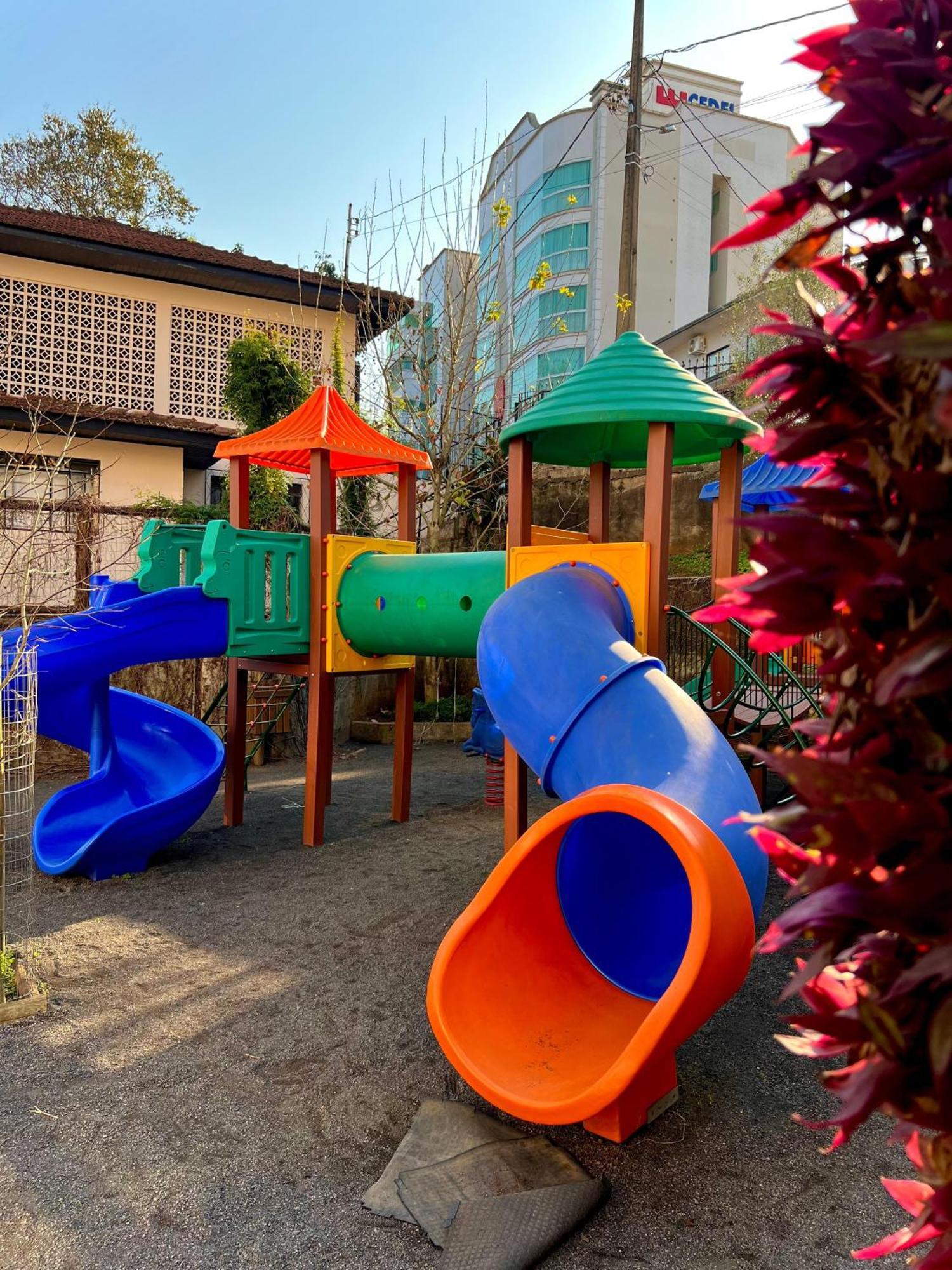 פיראטובה Hotel Vila Germanica מראה חיצוני תמונה