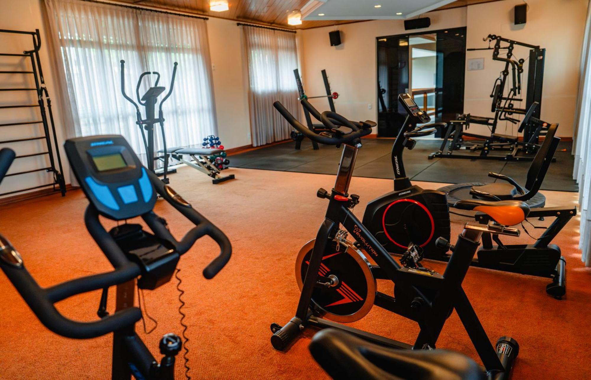 פיראטובה Hotel Vila Germanica מראה חיצוני תמונה